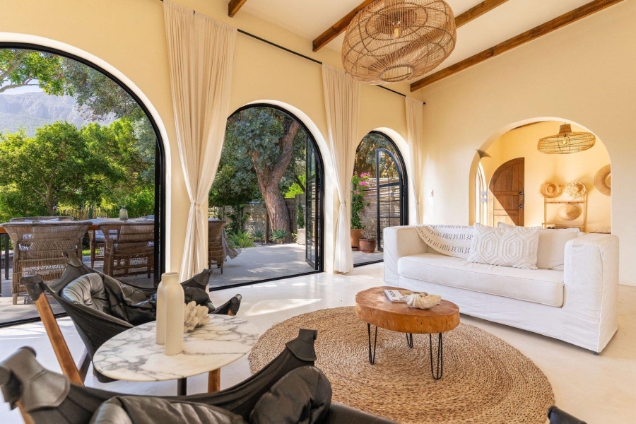 6 Bedroom Property for Sale in Hout Bay Western Cape